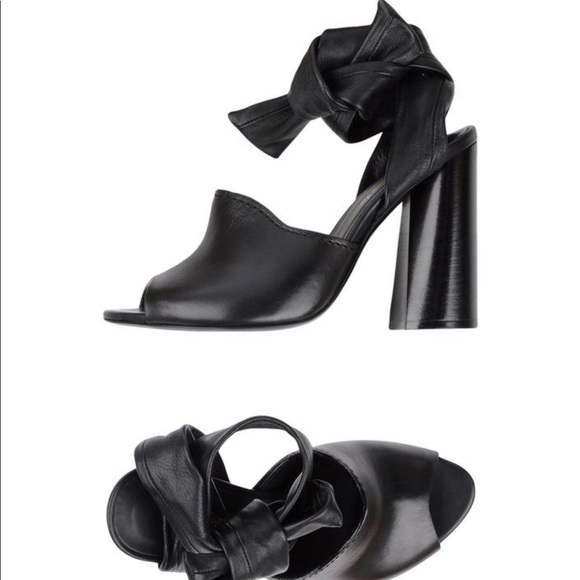 3.1 Phillip Lim Shoes - 3.1 Phillip Lim black Kyoto sandals